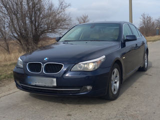 BMW 5 Series foto 1