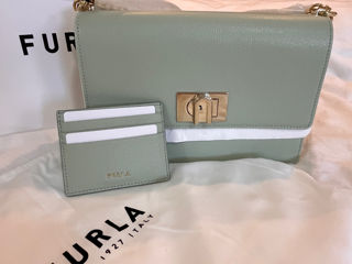 Furla- reducere de Paști - până la 20%