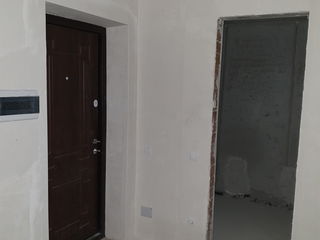 Se vinde, ap.2-camere, 60m2, et.5/12, cărămidă, încălzire autonomă, str. I.Creangă. foto 4