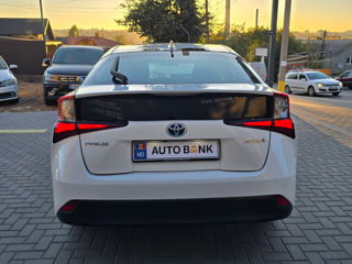 Toyota Prius foto 7