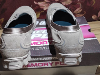 Skechers lite weight memory foam foto 4