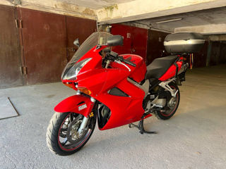 Honda VFR foto 1