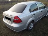 Chevrolet Aveo foto 2