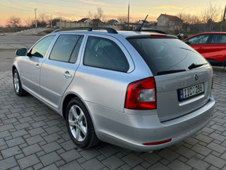 Skoda Octavia foto 4