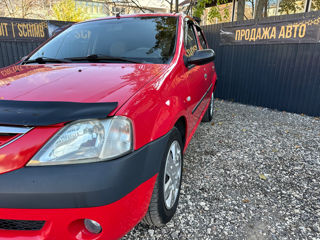 Dacia Logan foto 2