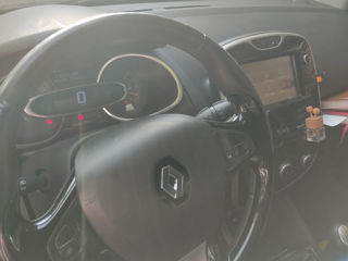 Renault Clio foto 6