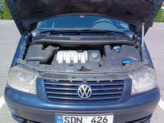 Volkswagen Sharan foto 9