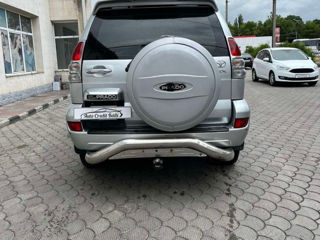 Toyota Land Cruiser Prado foto 3