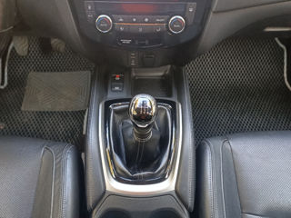 Nissan X-Trail foto 9