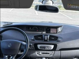 Renault Grand Scenic foto 4