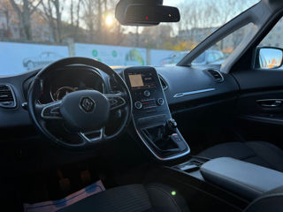 Renault Grand Scenic foto 13