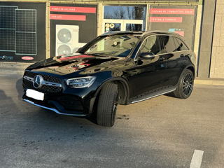 Mercedes GLC foto 4