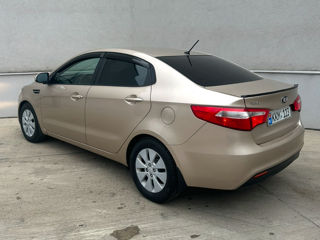 KIA Rio foto 6