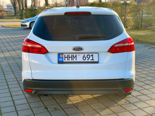 Ford Focus foto 5