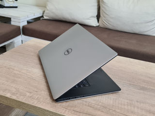 Dell Precision 5520 (Core i7 7820HQ/32Gb DDR4/512GB NVMe SSD/Quadro M1200 4Gb/15.6" FHD IPS) foto 7