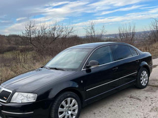 Skoda Superb foto 4