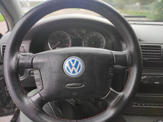 Volkswagen Passat foto 4