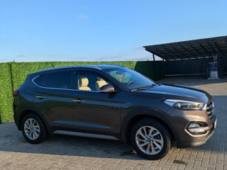 Hyundai Tucson foto 2