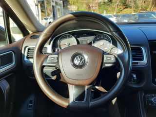 Volkswagen Touareg foto 12