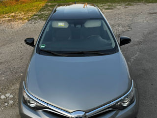 Toyota Auris foto 4