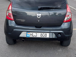 Dacia Sandero foto 2