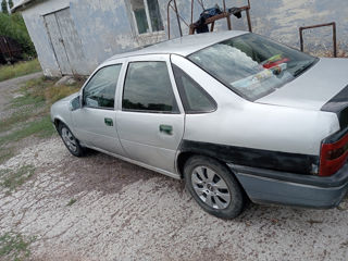 Opel Vectra foto 2