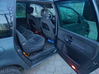 Volkswagen Sharan foto 8