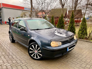 Volkswagen Golf foto 2