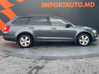 Skoda Octavia foto 5