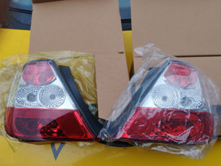 Продам задние фонари на Honda Civic VII 3D EU