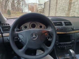 Mercedes E-Class foto 3