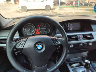 BMW 5 Series foto 6