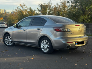 Mazda 3 foto 2