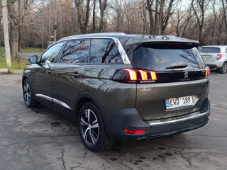 Peugeot 5008 foto 4