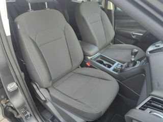 Ford Kuga foto 10