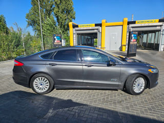 Ford Fusion foto 5