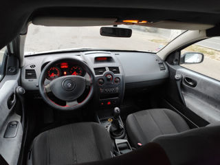 Renault Megane foto 6