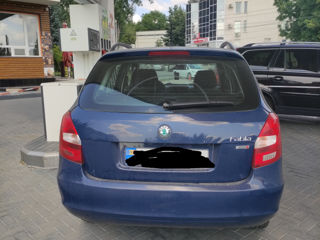 Skoda Fabia foto 2