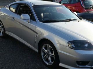 Hyundai Coupe foto 1