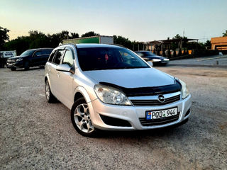 Opel Astra foto 2