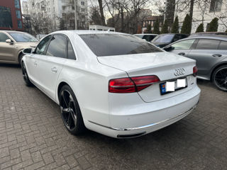 Audi A8 foto 4