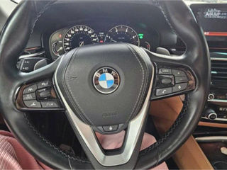 BMW 5 Series foto 6