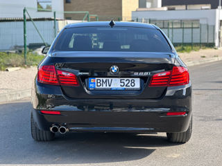 BMW 5 Series foto 5