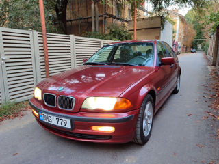 BMW 3 Series foto 7