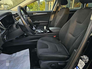 Ford Mondeo foto 8