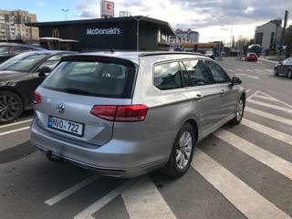 Volkswagen Passat foto 9