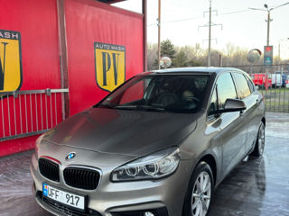 BMW 2 Series Active Tourer foto 8