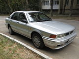 Mitsubishi Galant foto 2