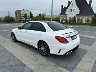 Mercedes C-Class foto 3