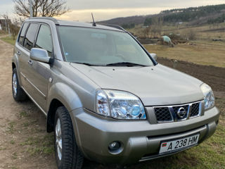 Nissan X-Trail foto 5